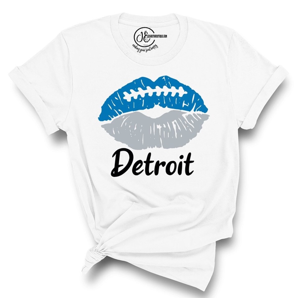 JElizabeth Football Tee’s 🏈 - Picture 2 of 8